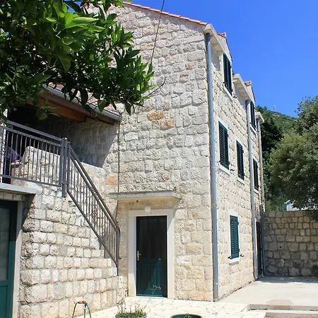 Sladjenovici 2162b * סלאנו