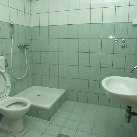 Διαμέρισμα Sladjenovici 2162b *